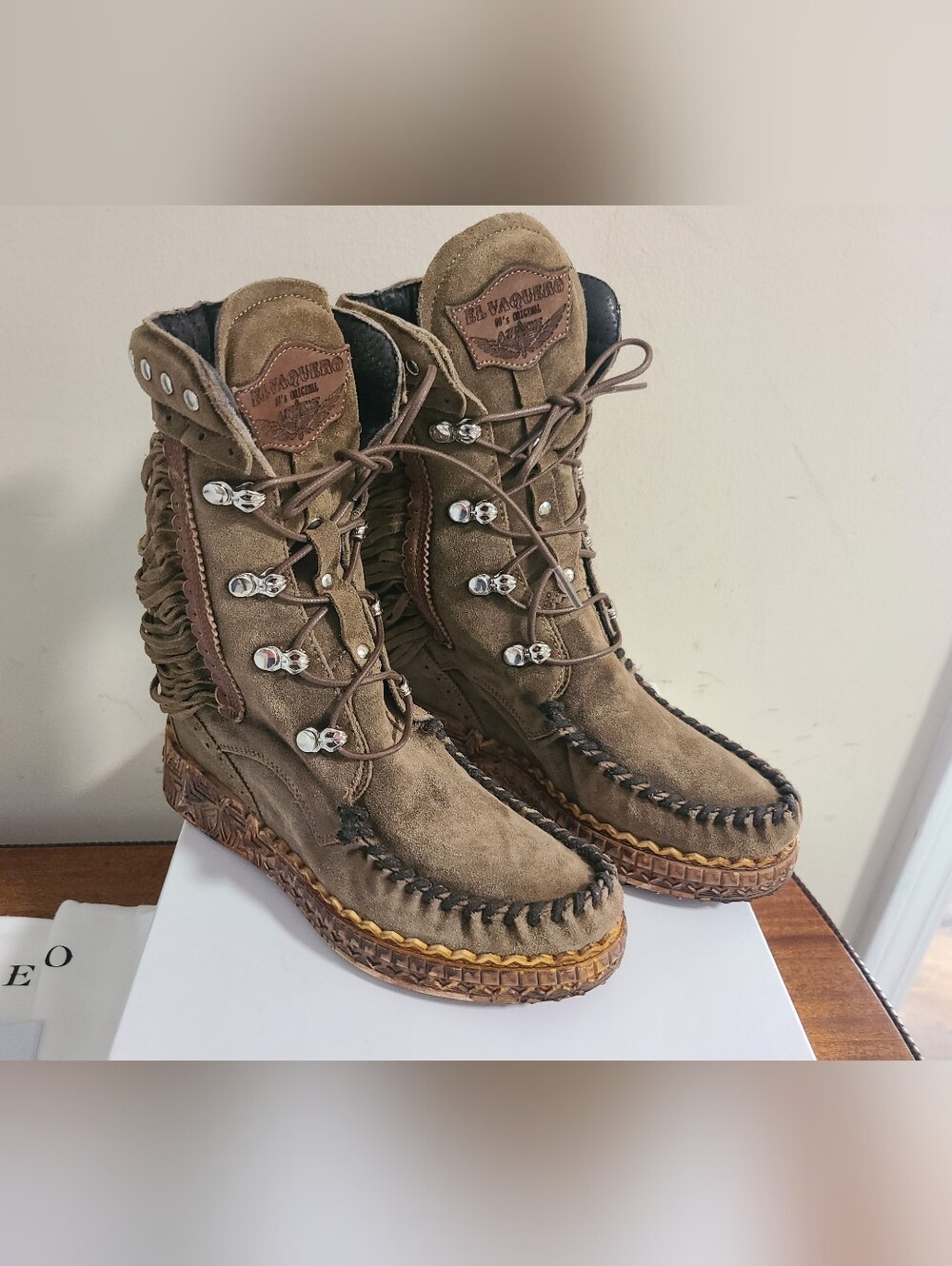 El Vaquero Zaira Silverstone Avana Moccasin Boots Size 37